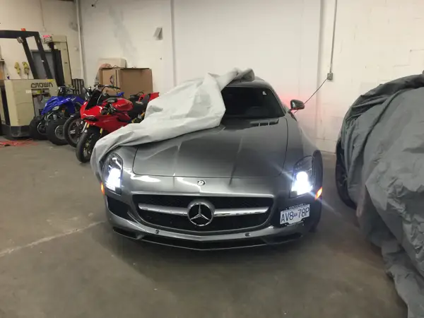 Mercedes-Benz · Workshop photograph