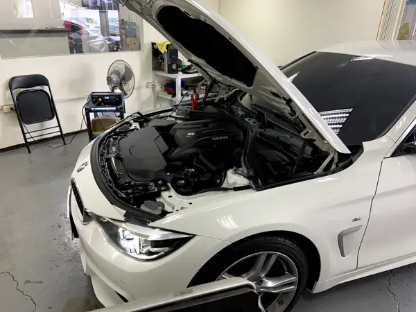 BMW · Workshop photograph