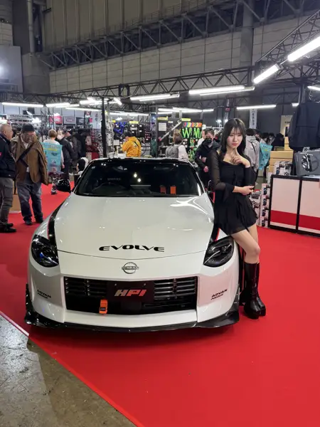 Custom cars · Exhibition photograph