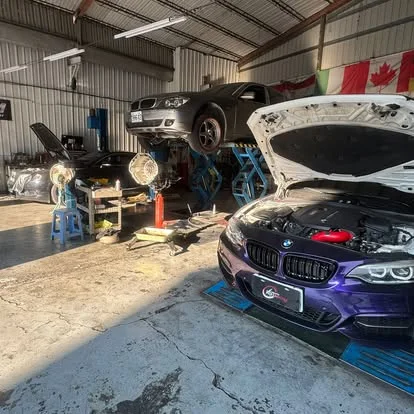 BMW performance car · Workshop
