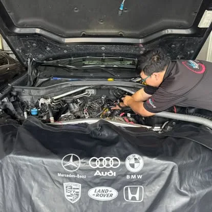Engine bay diagnostics